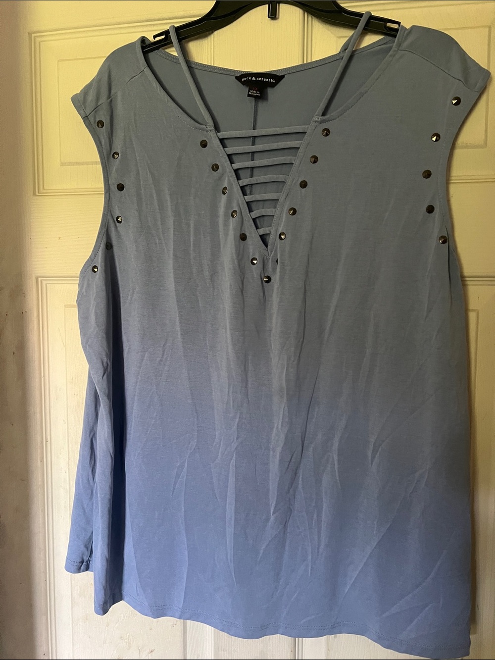 Rock & Republic Light Blue Strappy V-Neck Studded Sleeveless Top